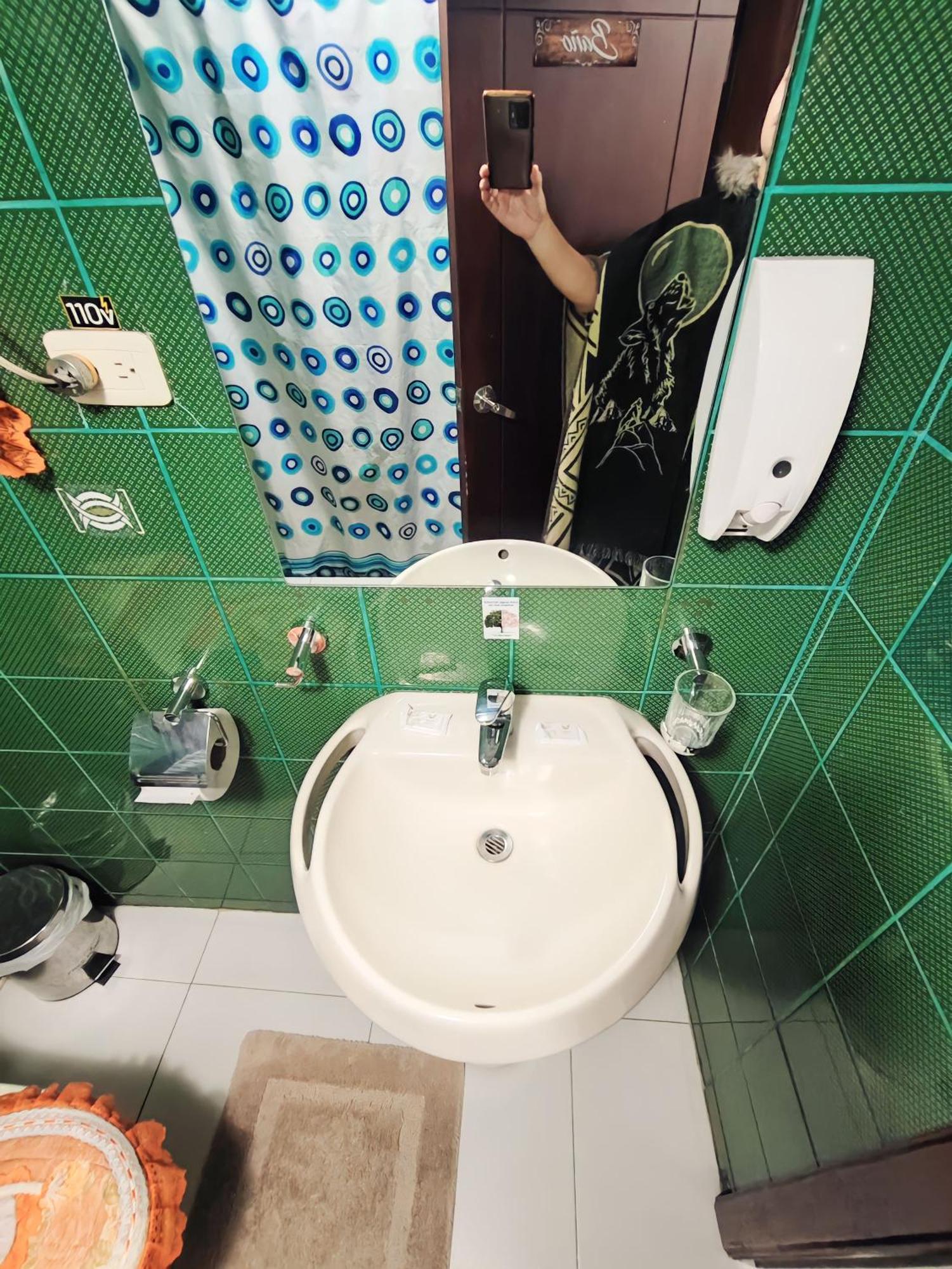 Turi Suite Con Jacuzzi, Centro De La Ciudad 巴尼奥斯 外观 照片