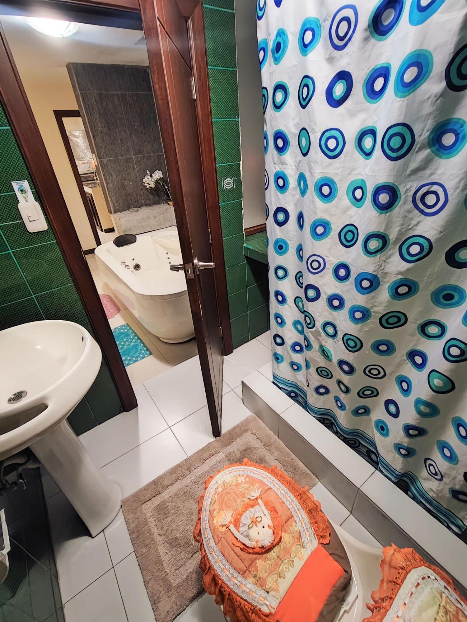 Turi Suite Con Jacuzzi, Centro De La Ciudad 巴尼奥斯 外观 照片